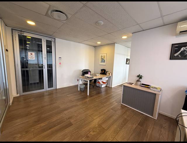 284M² OFFICE TO LET IN ROSEBANK